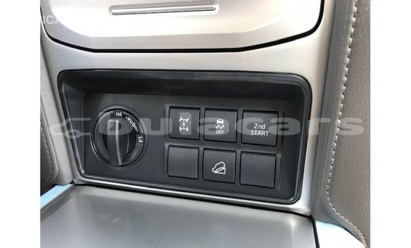 Acheter Import Voiture Toyota Prado Rouge à Import - Dubai, Central Acheter Import Voiture Toyota Prado Rouge à Import - Dubai, Central