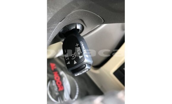 Acheter Import Voiture Toyota Prado Rouge à Import - Dubai, Central Acheter Import Voiture Toyota Prado Rouge à Import - Dubai, Central