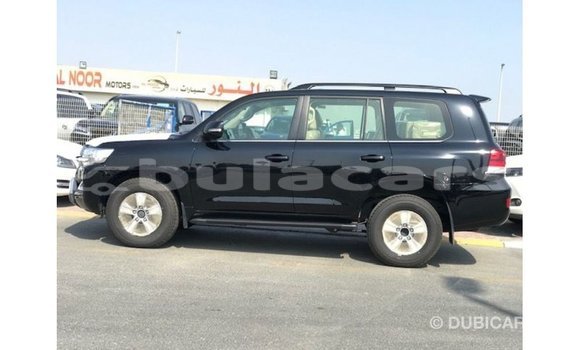 Acheter Import Voiture Toyota Land Cruiser Noir à Import - Dubai, Central Acheter Import Voiture Toyota Land Cruiser Noir à Import - Dubai, Central