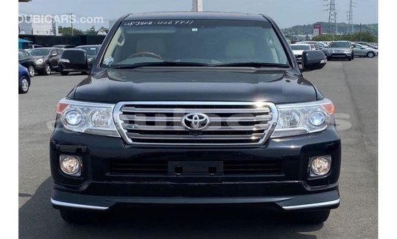 Buy Import Toyota Land Cruiser Black Car in Import - Dubai in Central Buy Import Toyota Land Cruiser Black Car in Import - Dubai in Central
