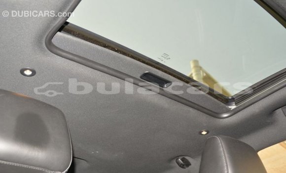 Buy Import Dodge Challenger White Car in Import - Dubai in Central Buy Import Dodge Challenger White Car in Import - Dubai in Central