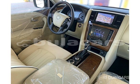 Buy Import Nissan Patrol White Car in Import - Dubai in Central Buy Import Nissan Patrol White Car in Import - Dubai in Central