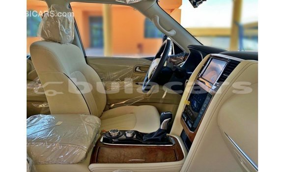 Buy Import Nissan Patrol White Car in Import - Dubai in Central Buy Import Nissan Patrol White Car in Import - Dubai in Central