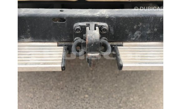 Buy Import Toyota Land Cruiser White Car in Import - Dubai in Central Buy Import Toyota Land Cruiser White Car in Import - Dubai in Central