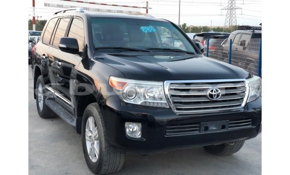 Buy Import Toyota Land Cruiser Black Car in Import - Dubai in Central Buy Import Toyota Land Cruiser Black Car in Import - Dubai in Central