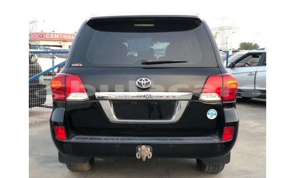 Buy Import Toyota Land Cruiser Black Car in Import - Dubai in Central Buy Import Toyota Land Cruiser Black Car in Import - Dubai in Central