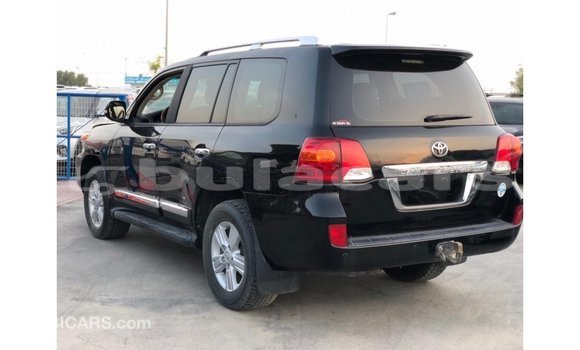 Buy Import Toyota Land Cruiser Black Car in Import - Dubai in Central Buy Import Toyota Land Cruiser Black Car in Import - Dubai in Central