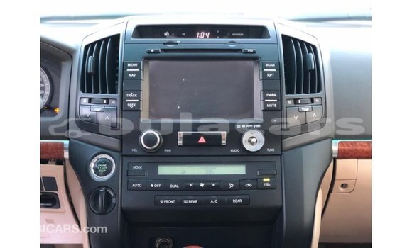 Buy Import Toyota Land Cruiser Black Car in Import - Dubai in Central Buy Import Toyota Land Cruiser Black Car in Import - Dubai in Central