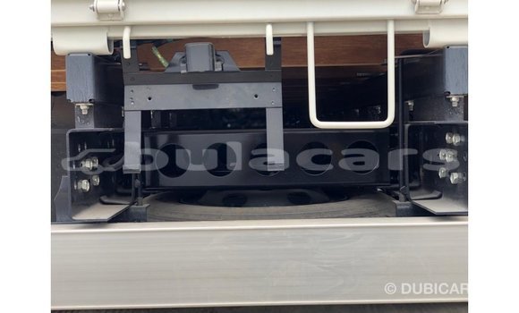 Buy Import Isuzu Rodeo White Car in Import - Dubai in Central Buy Import Isuzu Rodeo White Car in Import - Dubai in Central