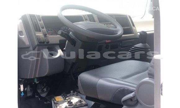 Buy Import Isuzu Rodeo White Car in Import - Dubai in Central Buy Import Isuzu Rodeo White Car in Import - Dubai in Central