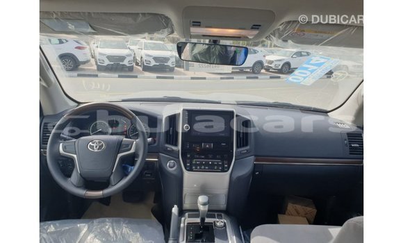 Buy Import Toyota Land Cruiser Black Car in Import - Dubai in Central Buy Import Toyota Land Cruiser Black Car in Import - Dubai in Central