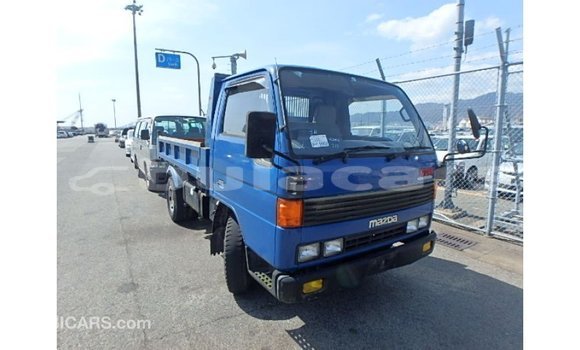 Acheter Import Voiture Mazda 2 Bleu à Import - Dubai, Central Acheter Import Voiture Mazda 2 Bleu à Import - Dubai, Central