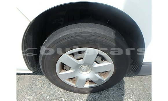 Acheter Import Voiture Toyota Hiace Blanc à Import - Dubai, Central Acheter Import Voiture Toyota Hiace Blanc à Import - Dubai, Central