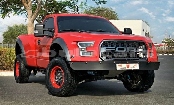 Acheter Import Voiture Ford Club Wagon Rouge à Import - Dubai, Central Acheter Import Voiture Ford Club Wagon Rouge à Import - Dubai, Central