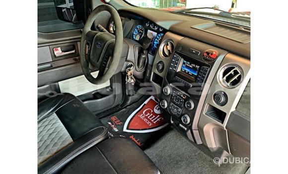 Buy Import Ford Club Wagon Red Car in Import - Dubai in Central Buy Import Ford Club Wagon Red Car in Import - Dubai in Central