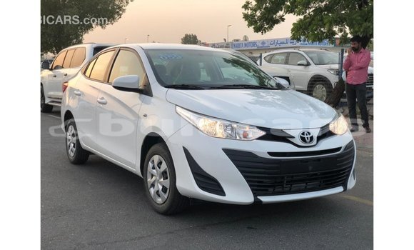 Buy Import Toyota Yaris White Car in Import - Dubai in Central Buy Import Toyota Yaris White Car in Import - Dubai in Central
