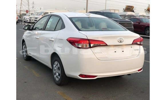 Buy Import Toyota Yaris White Car in Import - Dubai in Central Buy Import Toyota Yaris White Car in Import - Dubai in Central