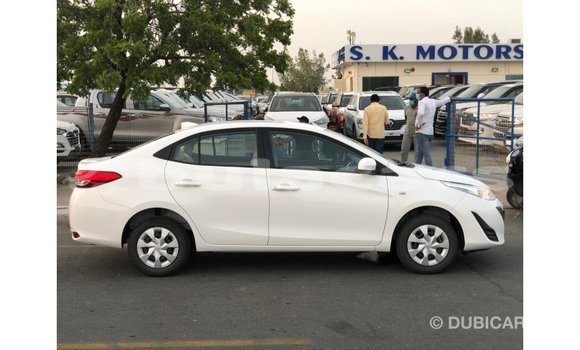 Buy Import Toyota Yaris White Car in Import - Dubai in Central Buy Import Toyota Yaris White Car in Import - Dubai in Central