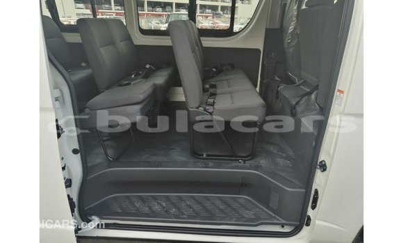 Buy Import Toyota Hiace White Car in Import - Dubai in Central Buy Import Toyota Hiace White Car in Import - Dubai in Central