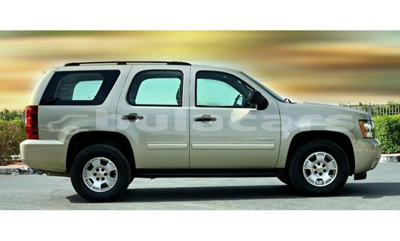 Buy Import Chevrolet Tahoe Other Car in Import - Dubai in Central Buy Import Chevrolet Tahoe Other Car in Import - Dubai in Central