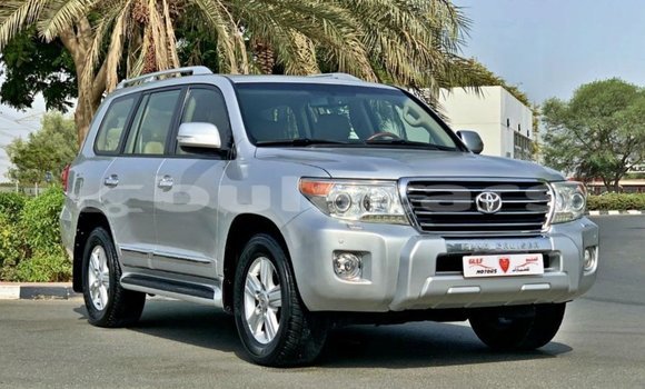 Buy Import Toyota Land Cruiser Grey Car in Import - Dubai in Central Buy Import Toyota Land Cruiser Grey Car in Import - Dubai in Central
