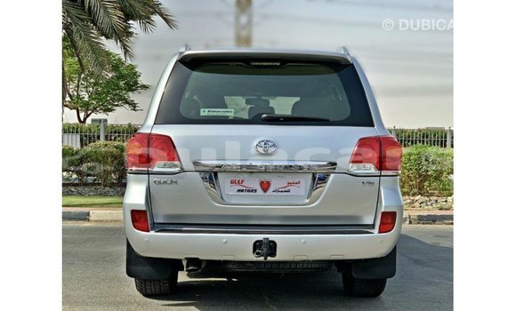 Buy Import Toyota Land Cruiser Grey Car in Import - Dubai in Central Buy Import Toyota Land Cruiser Grey Car in Import - Dubai in Central