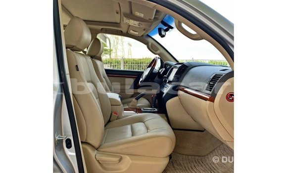 Buy Import Toyota Land Cruiser Grey Car in Import - Dubai in Central Buy Import Toyota Land Cruiser Grey Car in Import - Dubai in Central