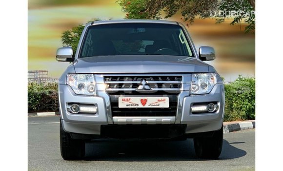Buy Import Mitsubishi Pajero Grey Car in Import - Dubai in Central Buy Import Mitsubishi Pajero Grey Car in Import - Dubai in Central