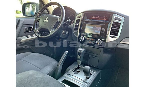 Buy Import Mitsubishi Pajero Grey Car in Import - Dubai in Central Buy Import Mitsubishi Pajero Grey Car in Import - Dubai in Central