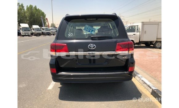 Buy Import Toyota Land Cruiser Black Car in Import - Dubai in Central Buy Import Toyota Land Cruiser Black Car in Import - Dubai in Central