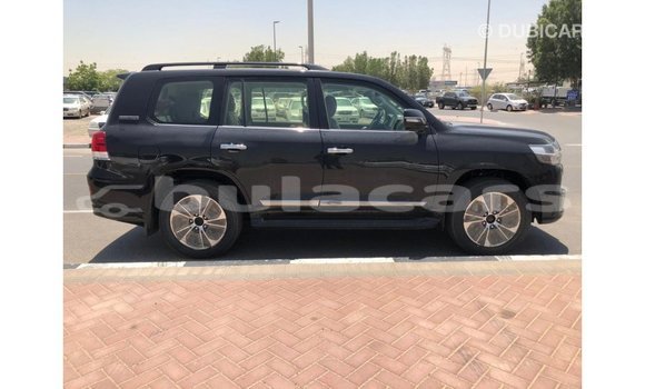 Buy Import Toyota Land Cruiser Black Car in Import - Dubai in Central Buy Import Toyota Land Cruiser Black Car in Import - Dubai in Central