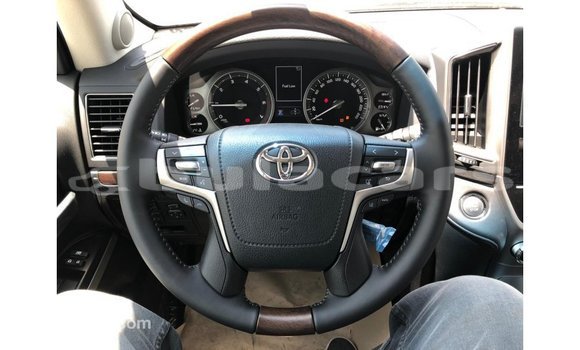 Buy Import Toyota Land Cruiser Black Car in Import - Dubai in Central Buy Import Toyota Land Cruiser Black Car in Import - Dubai in Central