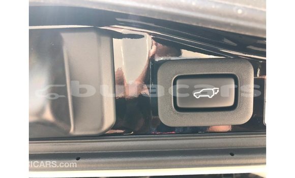 Buy Import Toyota Land Cruiser Black Car in Import - Dubai in Central Buy Import Toyota Land Cruiser Black Car in Import - Dubai in Central