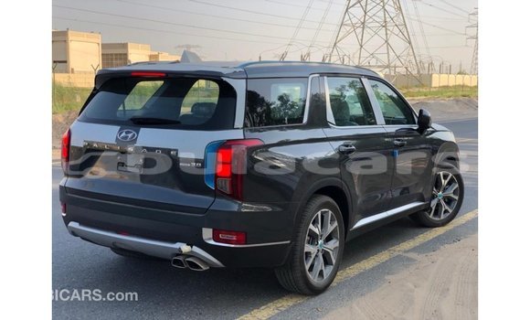 Buy Import Hyundai Accent Grey Car in Import - Dubai in Central Buy Import Hyundai Accent Grey Car in Import - Dubai in Central