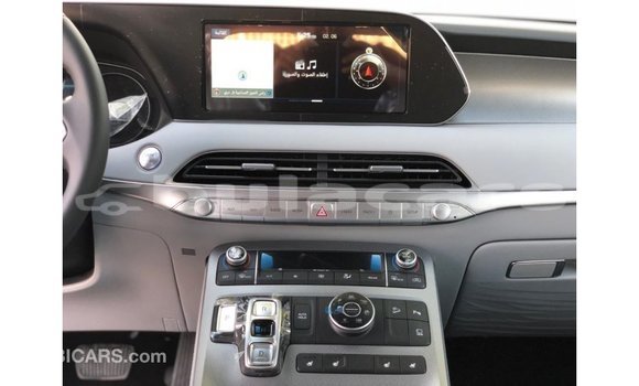 Buy Import Hyundai Accent Grey Car in Import - Dubai in Central Buy Import Hyundai Accent Grey Car in Import - Dubai in Central