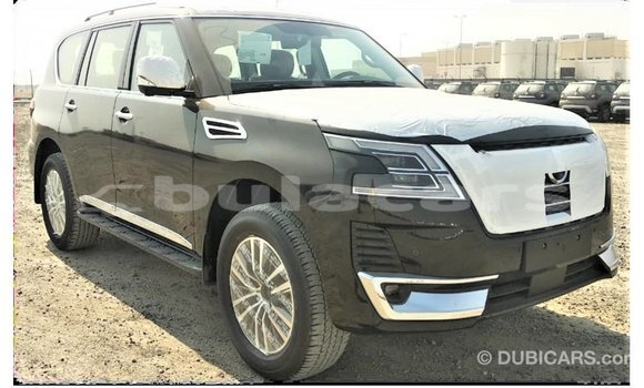 Acheter Import Voiture Nissan Patrol Noir à Import - Dubai, Central Acheter Import Voiture Nissan Patrol Noir à Import - Dubai, Central