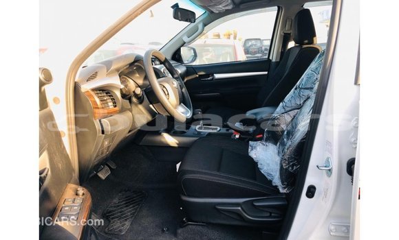Buy Import Toyota Hilux White Car in Import - Dubai in Central Buy Import Toyota Hilux White Car in Import - Dubai in Central
