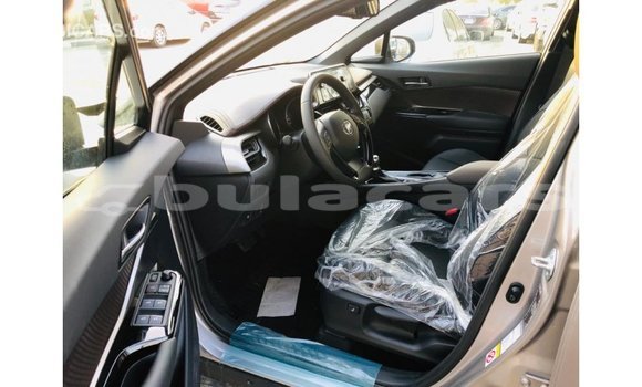 Buy Import Toyota C-HR Grey Car in Import - Dubai in Central Buy Import Toyota C-HR Grey Car in Import - Dubai in Central