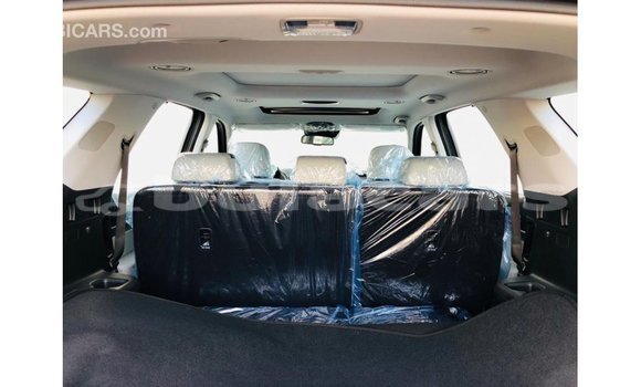 Acheter Import Voiture Hyundai Accent Gris à Import - Dubai, Central Acheter Import Voiture Hyundai Accent Gris à Import - Dubai, Central