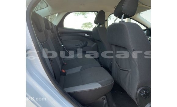 Buy Import Ford Focus White Car in Import - Dubai in Central Buy Import Ford Focus White Car in Import - Dubai in Central