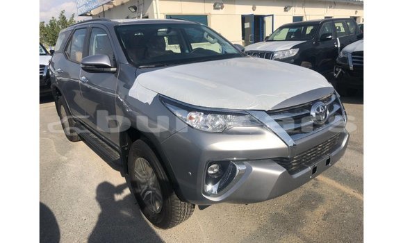 Buy Import Toyota Fortuner Grey Car in Import - Dubai in Central Buy Import Toyota Fortuner Grey Car in Import - Dubai in Central