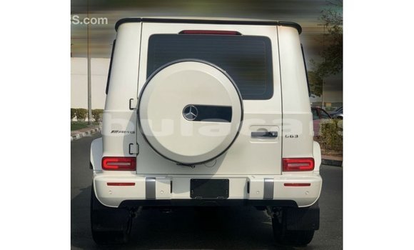 Buy Import Mercedes-Benz 190 White Car in Import - Dubai in Central Buy Import Mercedes-Benz 190 White Car in Import - Dubai in Central