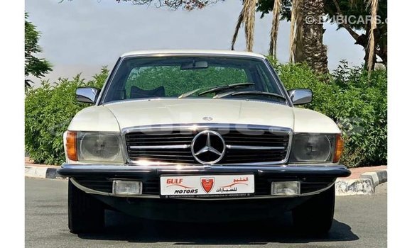 Buy Import Mercedes-Benz 190 White Car in Import - Dubai in Central Buy Import Mercedes-Benz 190 White Car in Import - Dubai in Central