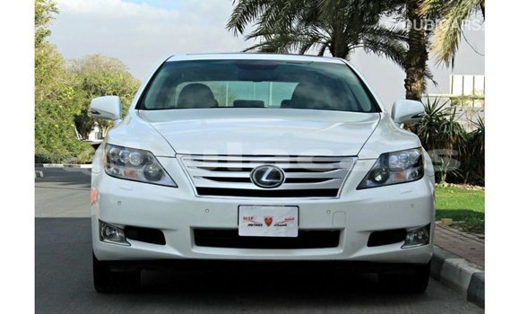 Buy Import Lexus LS White Car in Import - Dubai in Central Buy Import Lexus LS White Car in Import - Dubai in Central