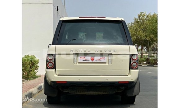 Buy Import Land Rover Range Rover White Car in Import - Dubai in Central Buy Import Land Rover Range Rover White Car in Import - Dubai in Central