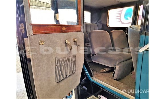 Buy Import Buick Electra Blue Car in Import - Dubai in Central Buy Import Buick Electra Blue Car in Import - Dubai in Central