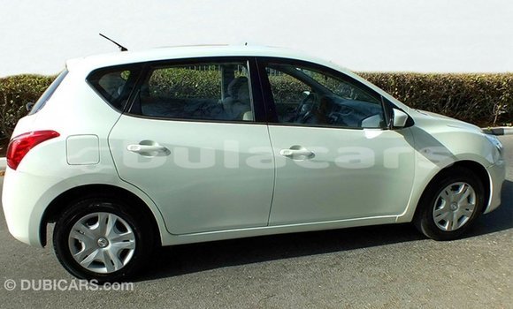 Buy Import Nissan Tiida White Car in Import - Dubai in Central Buy Import Nissan Tiida White Car in Import - Dubai in Central