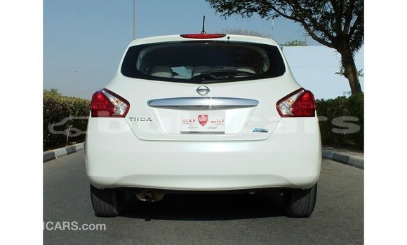 Buy Import Nissan Tiida White Car in Import - Dubai in Central Buy Import Nissan Tiida White Car in Import - Dubai in Central