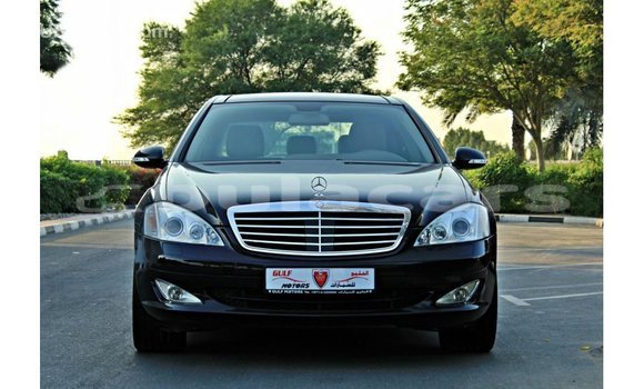Buy Import Mercedes-Benz 200 Blue Car in Import - Dubai in Central Buy Import Mercedes-Benz 200 Blue Car in Import - Dubai in Central