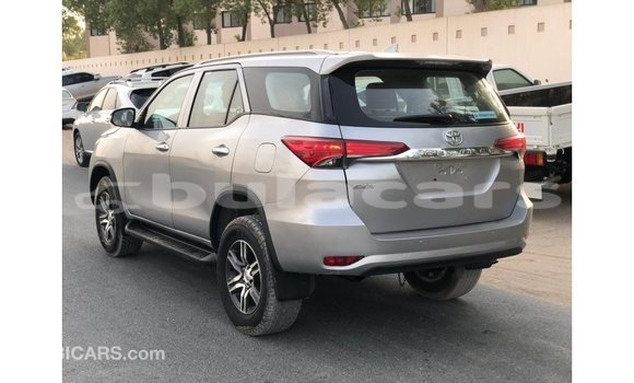 Buy Import Toyota Fortuner Grey Car in Import - Dubai in Central Buy Import Toyota Fortuner Grey Car in Import - Dubai in Central